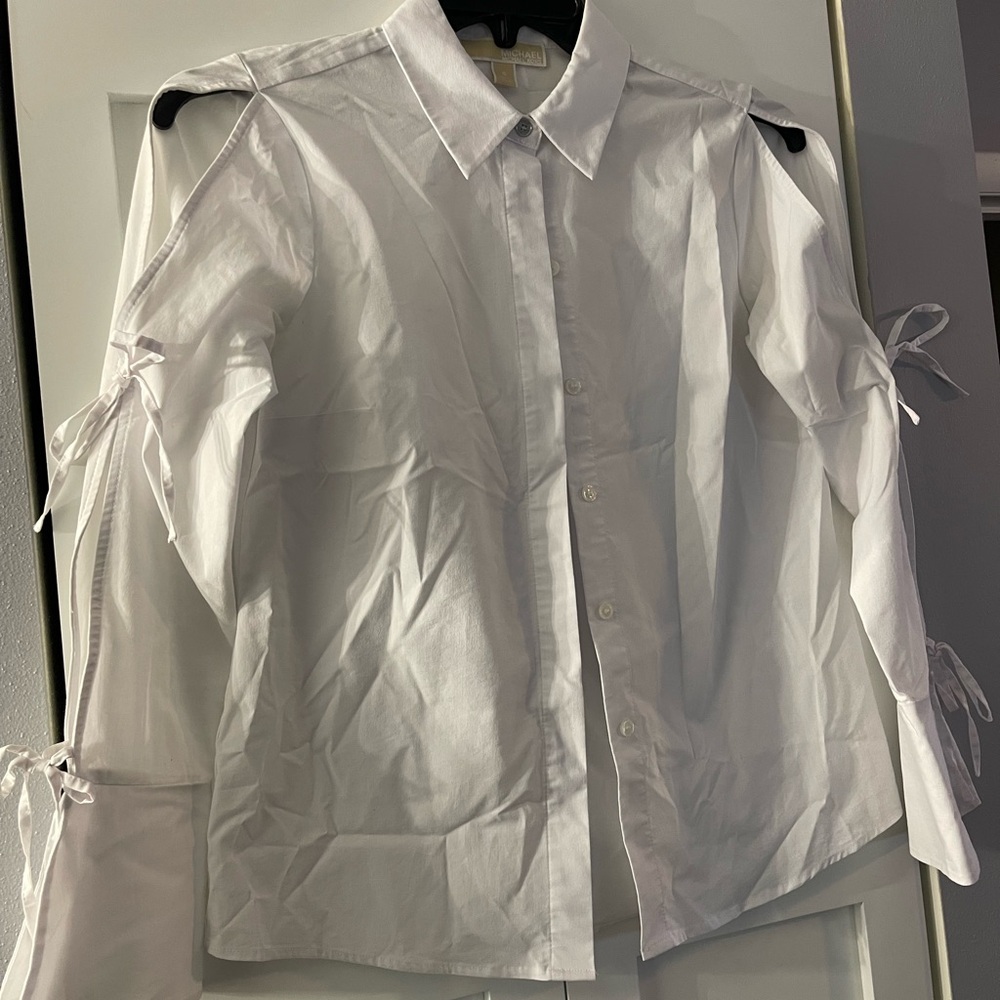 Peekaboo sleeves women's button up casual or dressy!